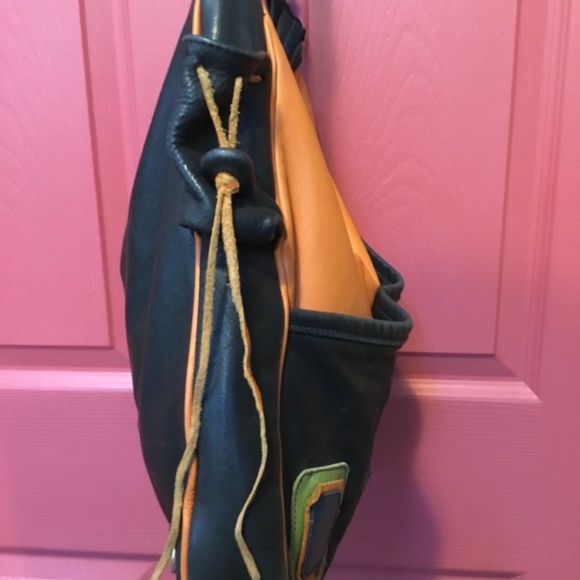 Indian Summer Leather Design - Picture 4 of 6